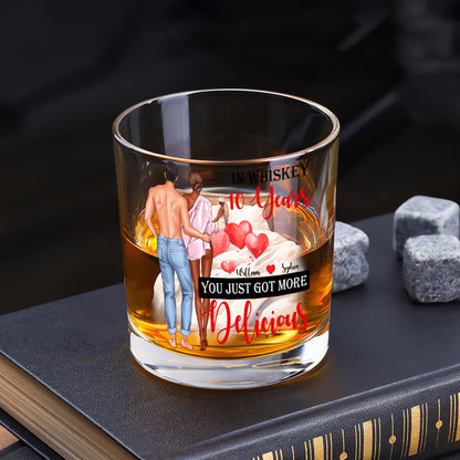 In whiskey, you just got more Delicious - Round Whiskey Glass GL04